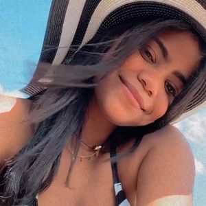 Meet your Posher, Magda